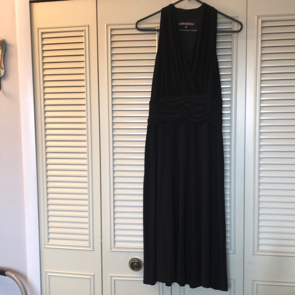 Black no sleeve dress